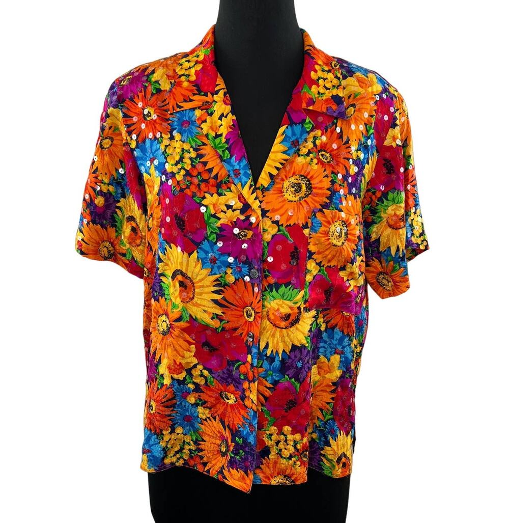 VTG Classics ANNE KLEIN Sequin Daisy Floral Silk Button-Up Short Sleeve Top 12
